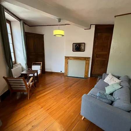 Maison Des Templiers * Люс-Сен-Совёр