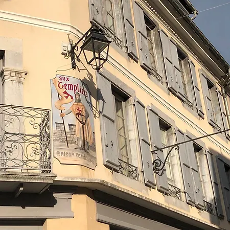 Maison Des Templiers * Люс-Сен-Совёр